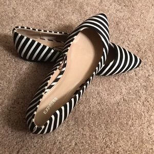 Express - Black & White Striped Flats